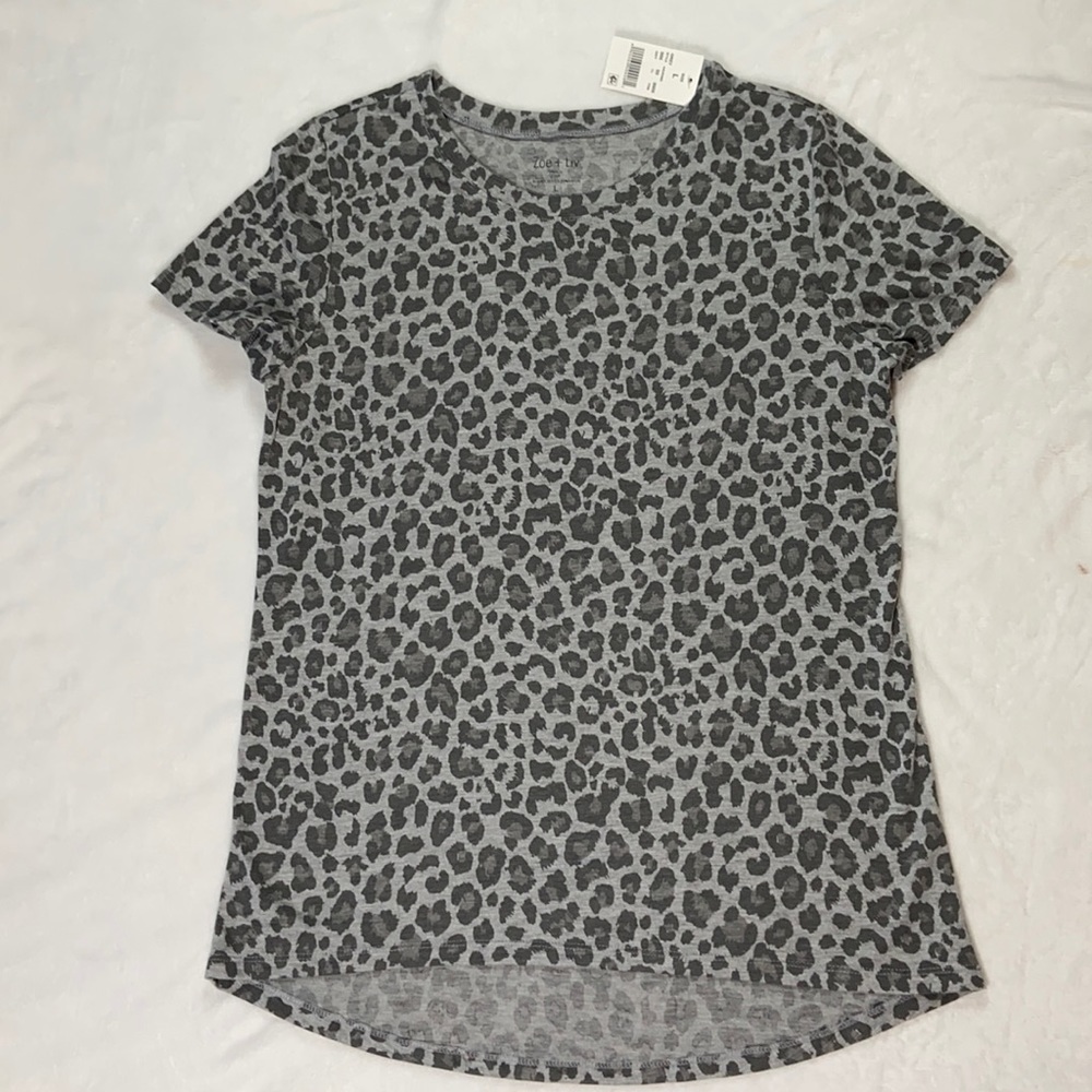 Leopard athleisure!